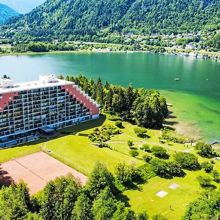 Landskron Seezugang By Interhome Annenheim