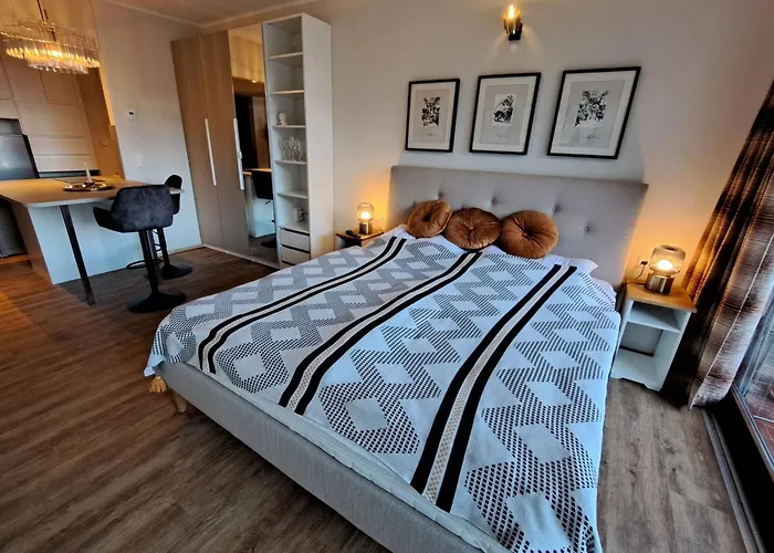 Landskron Seezugang By Interhome